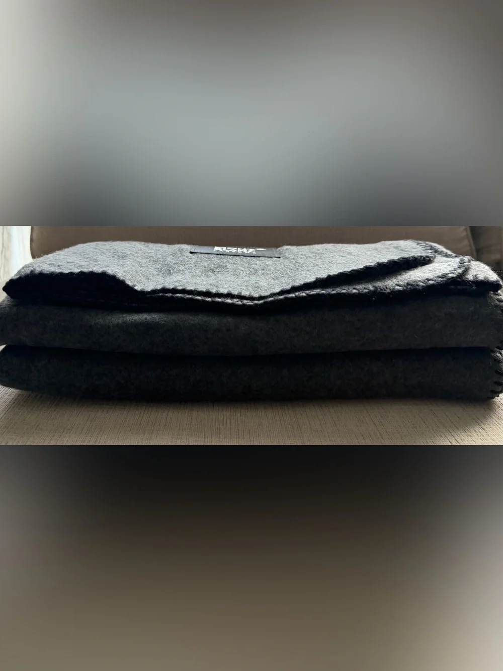 NEW Mont Blanc Parfums Stadium Blanket